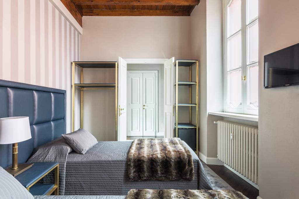 Piazza Cavour - Luxury Lake View Apartment Como Bagian luar foto