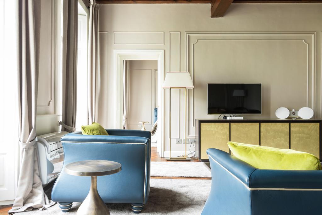 Piazza Cavour - Luxury Lake View Apartment Como Bagian luar foto